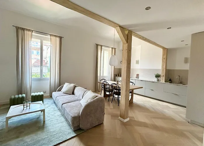 Luxury Loft In Central Marseille